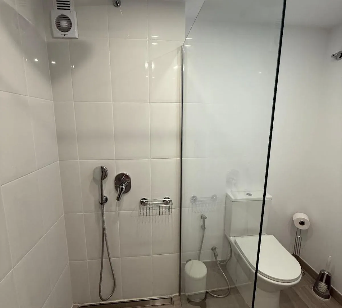Comfortable Spacious Flat Near Station Torremolinos 0*,  Spanje